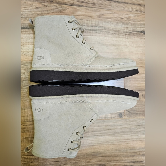 UGG Neumel Hight, color white pepper, size US 11 - Picture 7 of 9